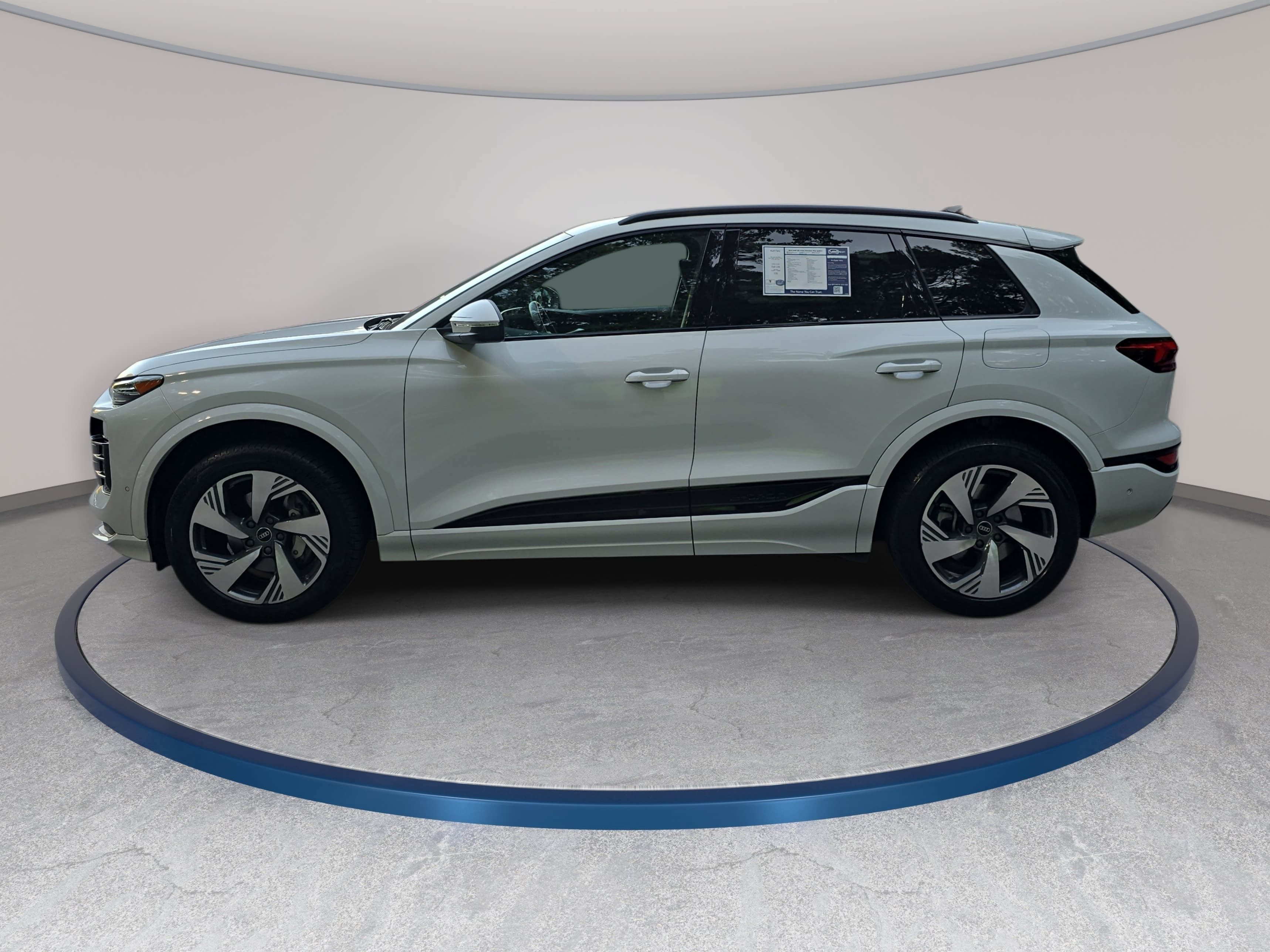Used 2025 Audi Q6 e-tron Premium Plus w/ Premium Plus AWD/4WD image 8
