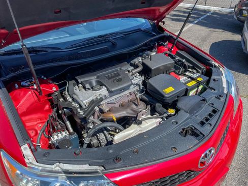 Used 2012 Toyota Camry SE FWD image 40
