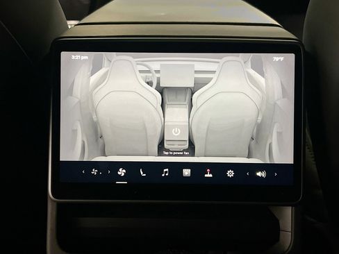 Used 2024 Tesla Model 3 Performance image 20