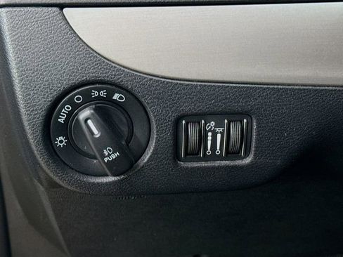 Used 2020 Dodge Grand Caravan GT image 10