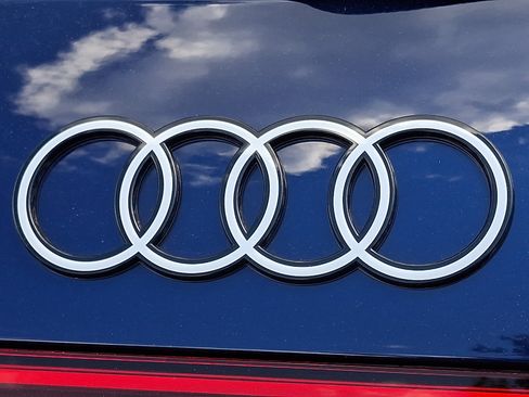 Used 2025 Audi Q5 Premium w/ Convenience Package AWD/4WD image 31
