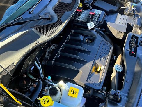 Used 2017 Jeep Patriot High Altitude image 31