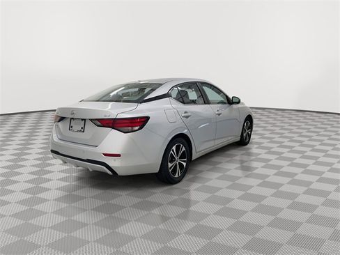 Used 2022 Nissan Sentra SV image 10