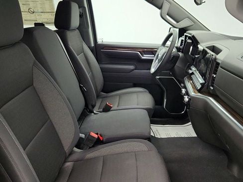 Used 2025 GMC Sierra 1500 Elevation image 23