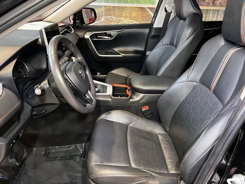 Used 2023 Toyota RAV4 Adventure image 17