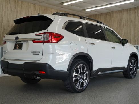 Used 2026 Subaru Ascent Touring AWD/4WD image 10