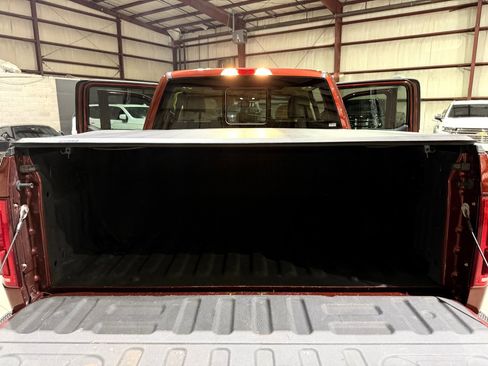 Used 2015 Ford F150 Lariat w/ Equipment Group 501A Mid image 18