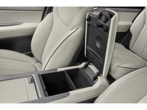 Used 2023 Hyundai Palisade Calligraphy FWD image 8