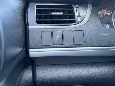 Used 2014 Toyota Camry SE image 21