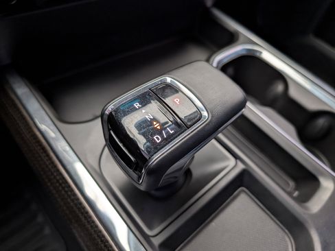 Used 2023 Chevrolet Silverado 1500 LT w/ Convenience Package II AWD/4WD image 30