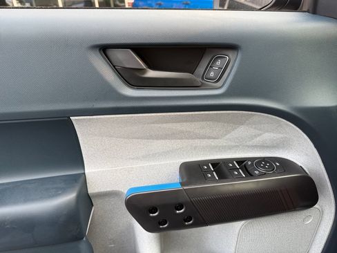 New 2026 Ford Maverick XLT w/ XLT Luxury Package FWD image 22