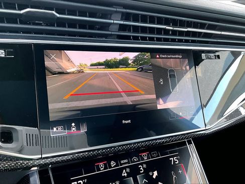 Used 2022 Audi SQ7 Prestige AWD/4WD image 31