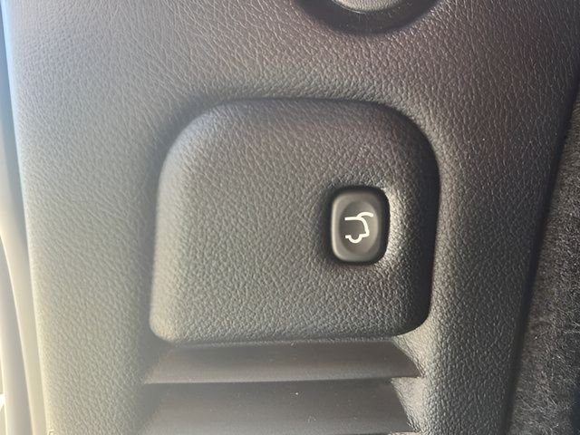 Used 2025 Dodge Durango GT AWD/4WD image 9