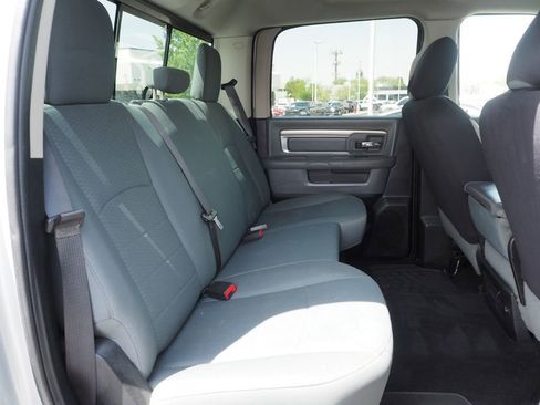 Used 2017 RAM 2500 SLT AWD/4WD image 19