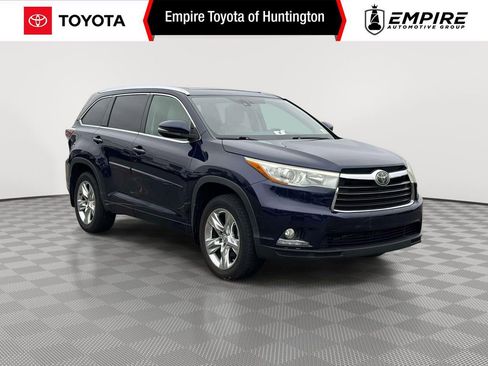 Used 2015 Toyota Highlander Limited Platinum image 1