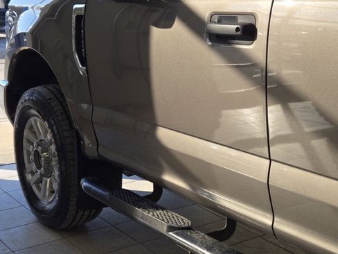 Used 2018 Ford F250 XLT image 16