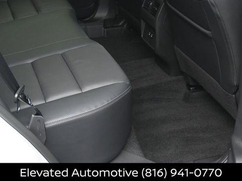 Certified 2025 Nissan Rogue SL AWD/4WD image 9