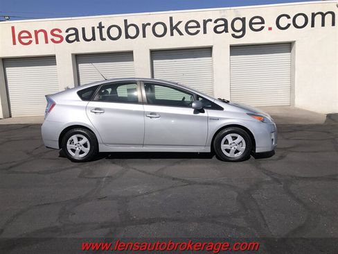 Used 2010 Toyota Prius FWD image 1