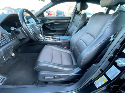 Used 2022 Honda Accord Sport image 25