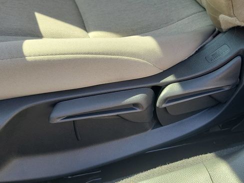 Certified 2025 Honda Accord LX image 21