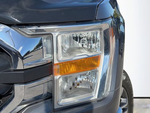 Used 2022 Ford F150 XLT w/ Max Trailer Tow Package image 9