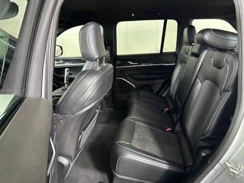 Used 2022 Jeep Grand Cherokee Trailhawk image 26