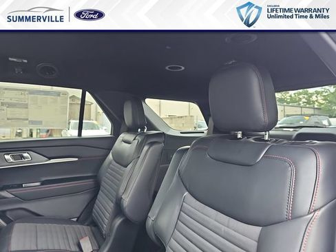 New 2026 Ford Explorer ST-Line w/ ST-Line Street Pack RWD image 17