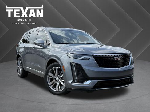 Used 2022 Cadillac XT6 Premium Luxury FWD image 1