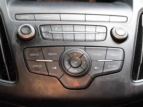 Used 2018 Ford Focus SE image 20