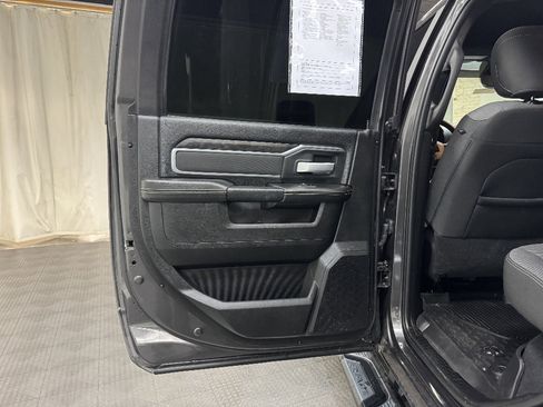 Used 2024 RAM 2500 Big Horn w/ Night Edition image 17