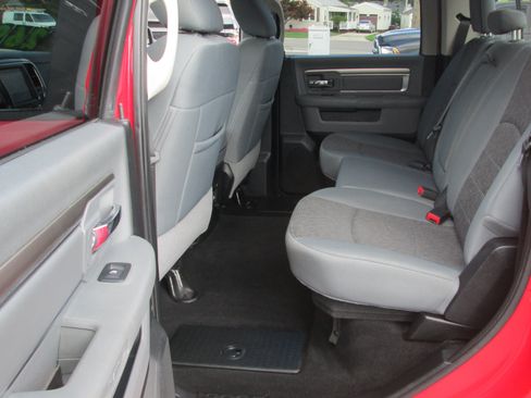 Used 2018 RAM 1500 Big Horn AWD/4WD image 11