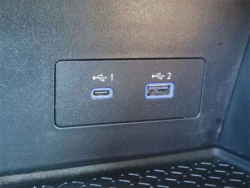 Used 2022 Nissan Pathfinder SL w/ SL Black Package image 15