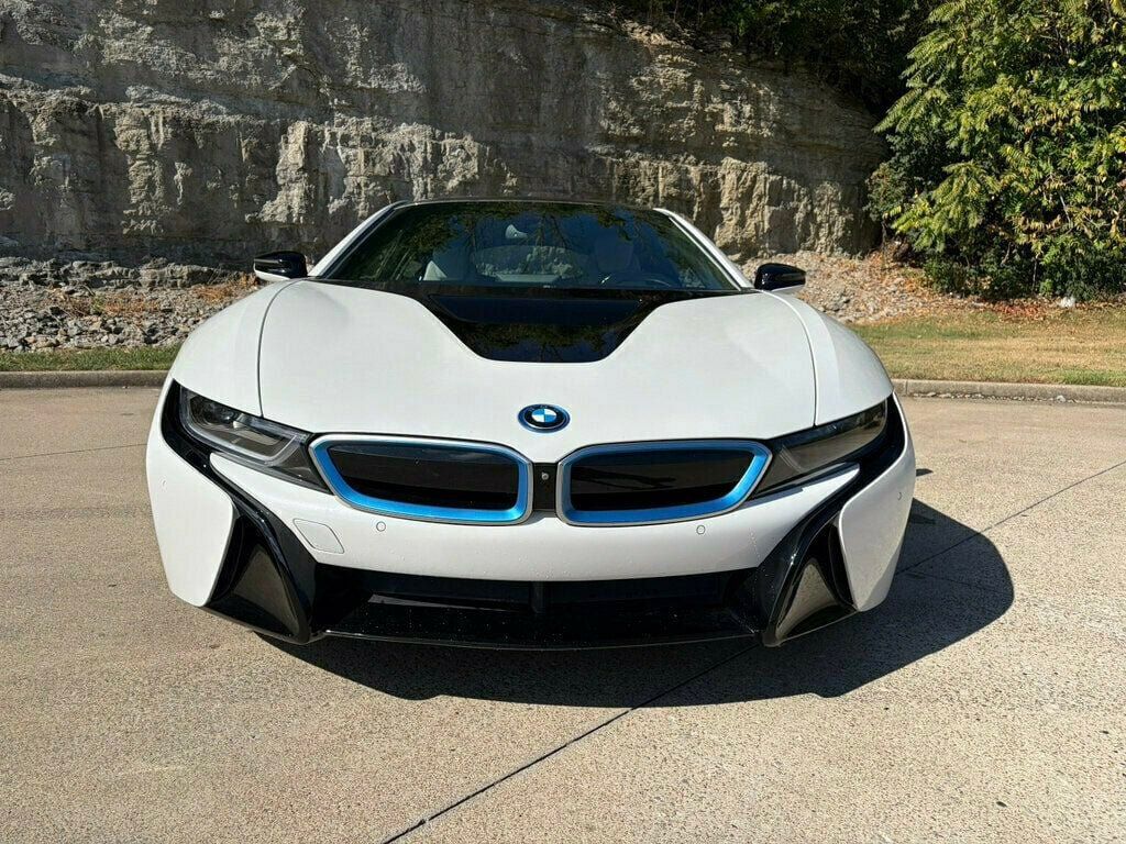Used 2015 BMW i8 AWD/4WD image 7