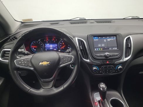 Used 2019 Chevrolet Equinox LT w/ Driver Convenience Package image 22