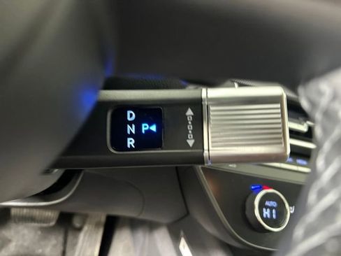 Certified 2025 Hyundai Sonata SEL image 49