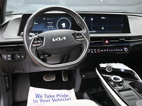 Used 2022 Kia EV6 GT-Line w/ GT-Line White Seat Package AWD/4WD image 38