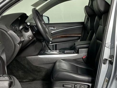 Certified 2018 Acura MDX FWD w/ Technology Package image 14