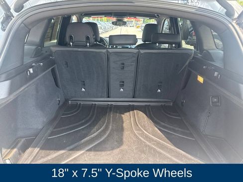 Used 2019 BMW X1 sDrive28i FWD image 9
