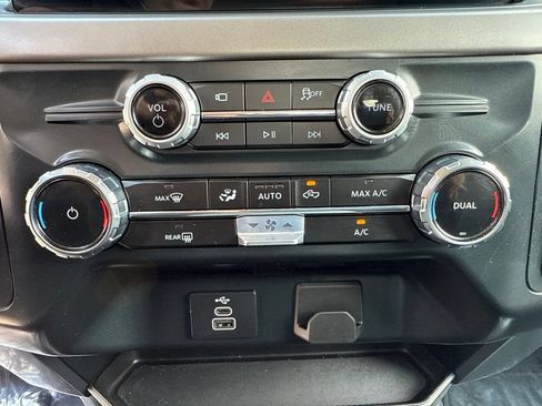 Used 2025 Ford F150 XLT w/ Equipment Group 301A Standard AWD/4WD image 31