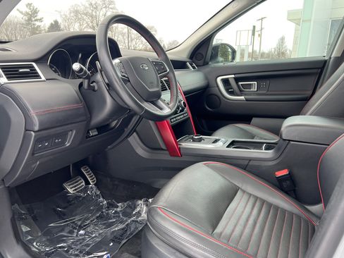 Used 2019 Land Rover Discovery Sport HSE Luxury Dynamic image 17