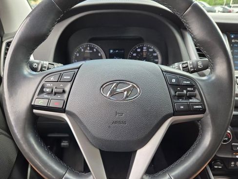 Used 2018 Hyundai Tucson Limited FWD image 30