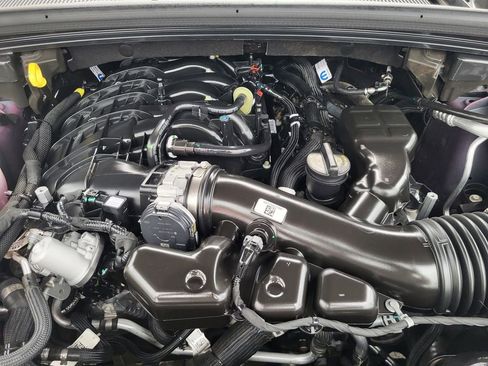 Used 2025 Jeep Grand Cherokee Laredo X w/ Luxury Tech Group I image 73