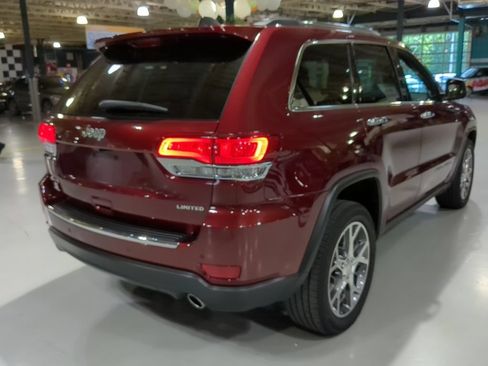 Used 2020 Jeep Grand Cherokee Limited w/ Premium Lighting Group AWD/4WD image 8