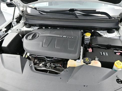 Used 2022 Jeep Cherokee Limited image 28