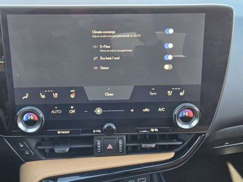 Certified 2022 Lexus NX 300h AWD image 25