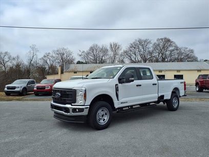 New 2025 Ford F350 XL w/ XL Chrome Package