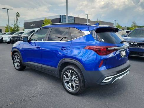 Certified 2023 Kia Seltos EX AWD/4WD image 7