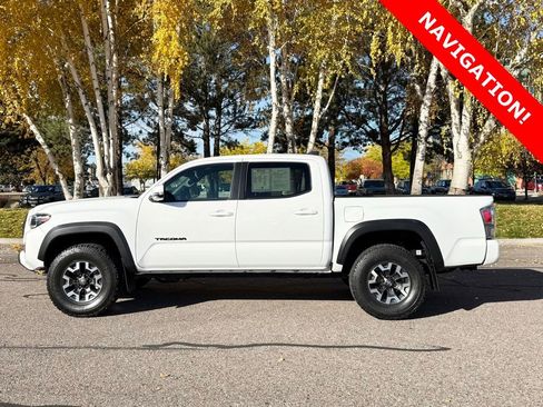 Used 2023 Toyota Tacoma TRD Off-Road image 3