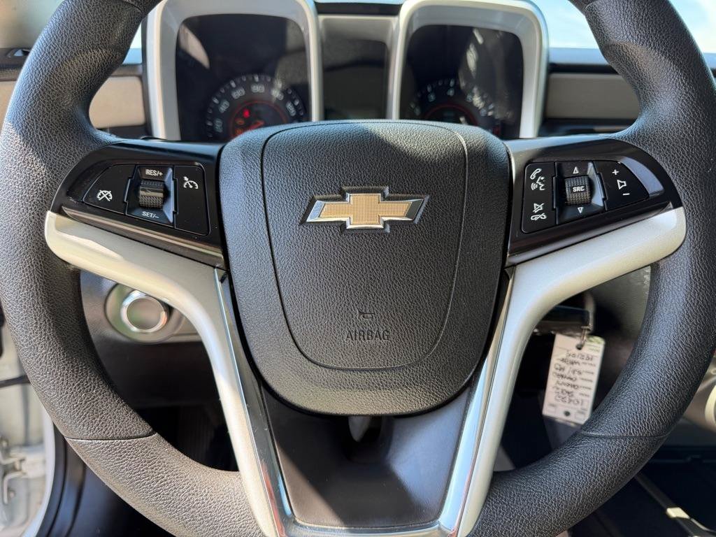 Used 2012 Chevrolet Camaro LS RWD image 19