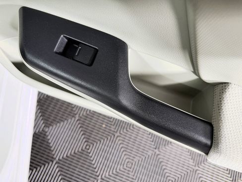 Used 2012 Honda Civic HF image 39